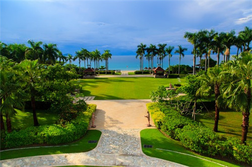 俏哥老式炒鸡大盆骨