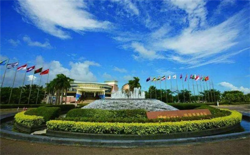 奶茶加盟店排名哪家强，茶咖汇市场前景如何