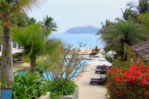 研究超光速旅行（超光速实验）